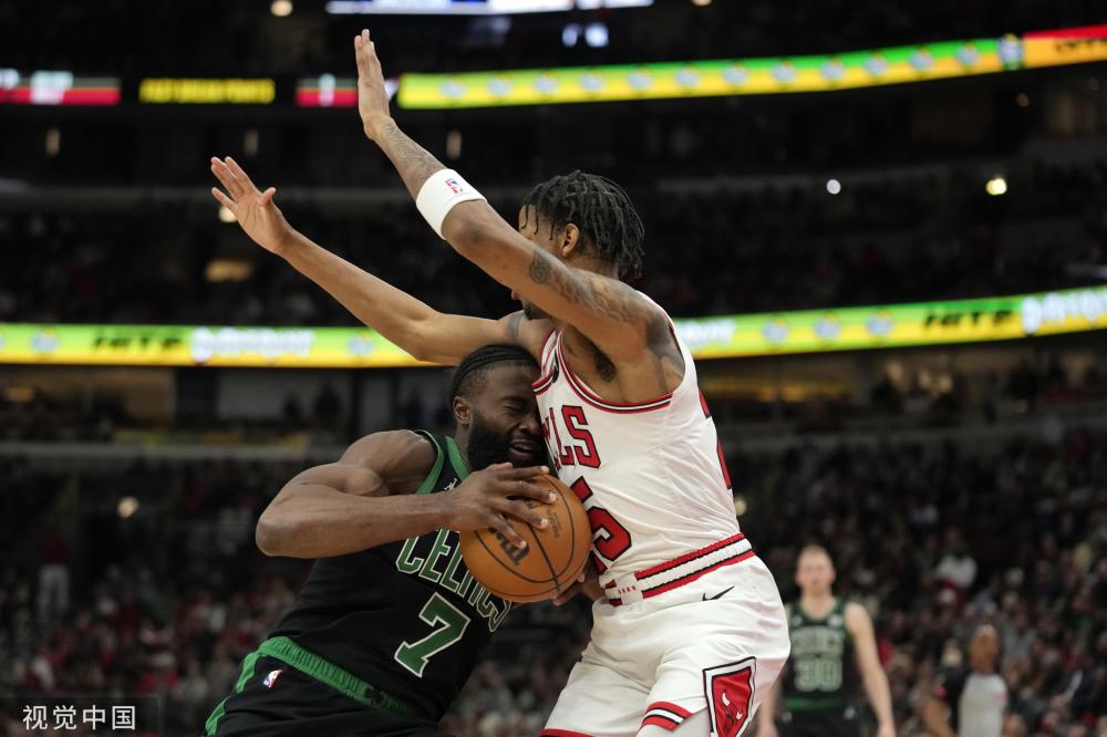 而热刺在同 而热刺在同